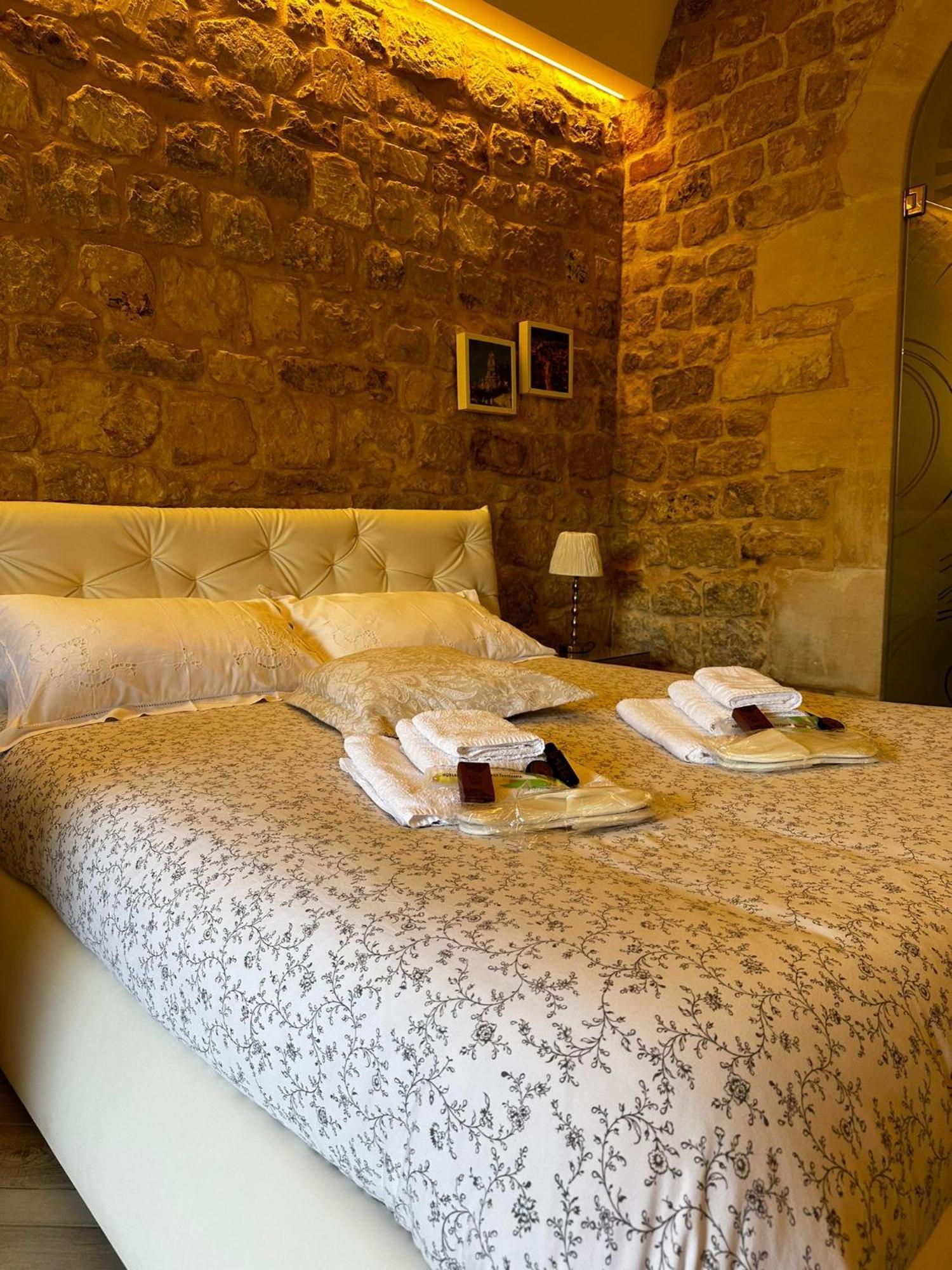 Casa Vacanze Modica Charme Exterior photo